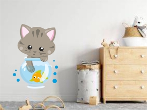 Детски стикер Коте с рибка