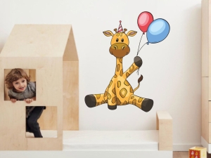 Стикер за стена - Жирафче с балони