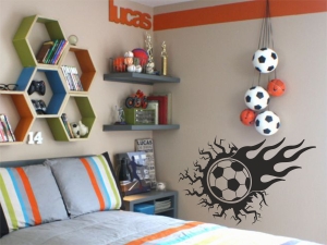 Футболна топка - атрактивен стикер за декорация