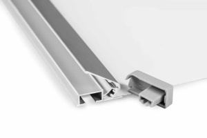 Рол банер със стойка 85×200 – мобилна и ефективна реклама